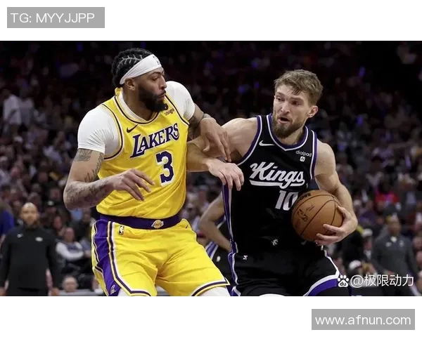 湖人对决开拓者精彩赛事回顾11月15日的激烈对抗与球星表现分析